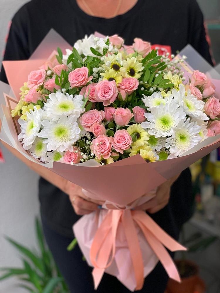 Букет цветов из: Розы и Хризантемы в Ильском