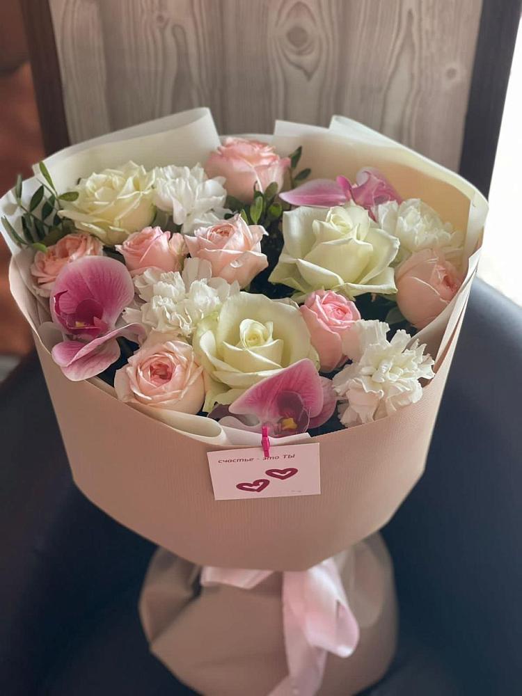 Букет цветов из: Орхидеи, Розы и Гвоздики в Ильском