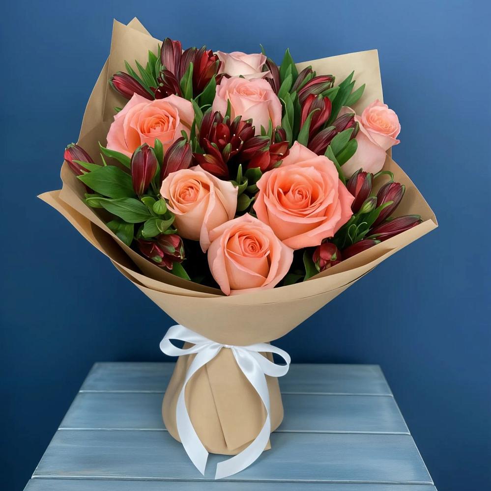 Букет цветов из: Розы и Альстромерии в Ильском