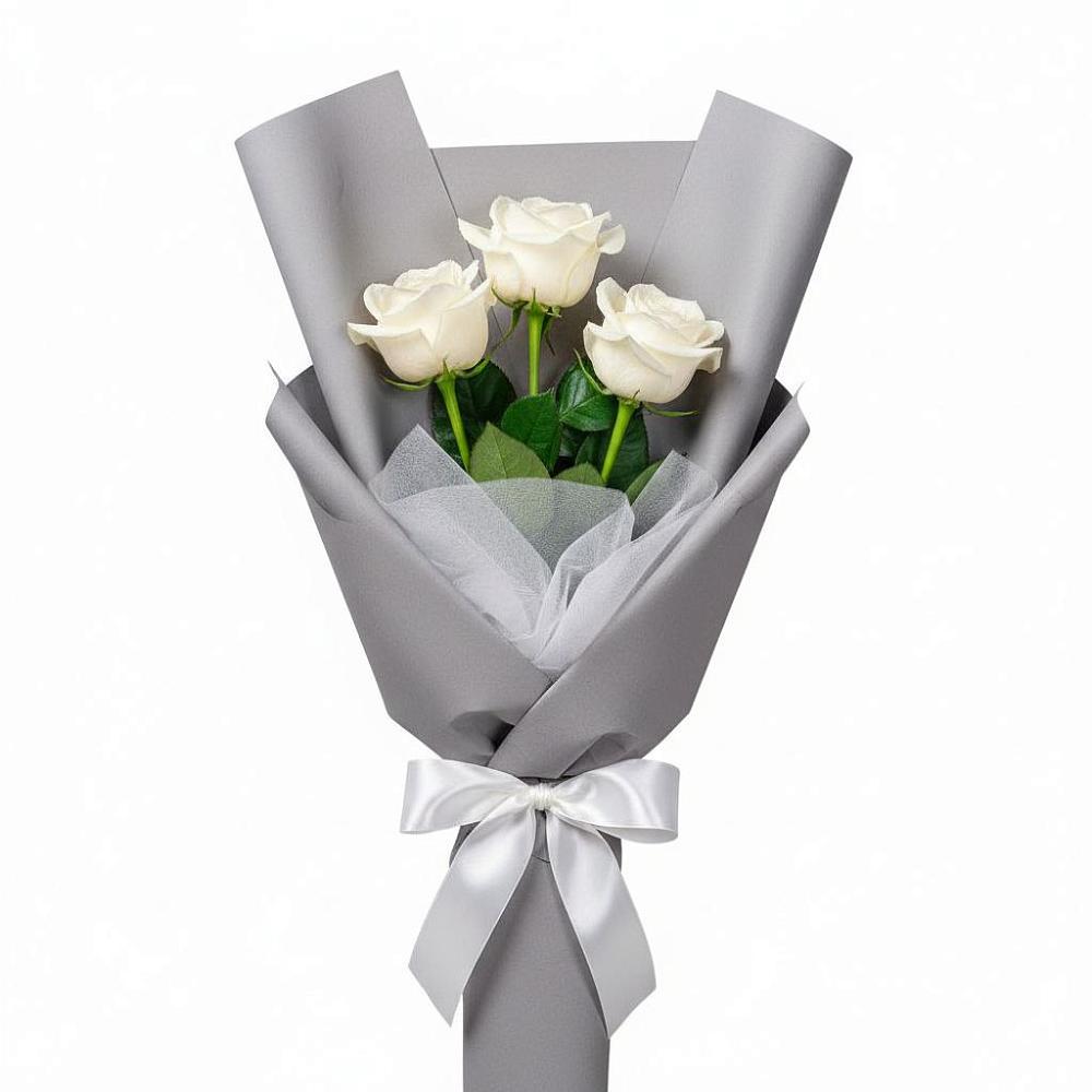 Букет 3 белые розы в Ильском