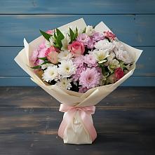 Букет цветов из:  Хризантемы, Альстромерии и Розы в Ильском