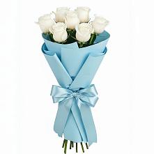 Букет 7 белых роз Проуд в Ильском