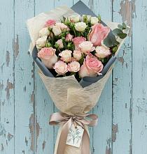 Букет цветов из:  Розы #REPLACE_PRED# Ильском