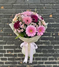 Букет цветов из:  Герберы и Хризантемы в Ильском