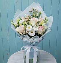 Букет цветов из:  Розы и Лизиантусы в Ильском