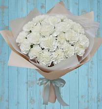 Букет цветов из:  Гвоздики в Ильском