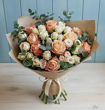 Букет цветов из:  Альстромерии и Розы в Ильском